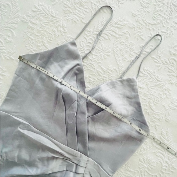 NWOT Lulus Quite Likely Light Blue Satin Asymmetrical Midi Dress Small - Picture 5 of 8